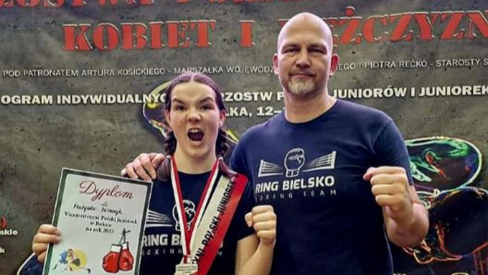 Znowu najlepsi! Matylda Miszczyk wicemistrzynią Polski juniorek w boksie!
